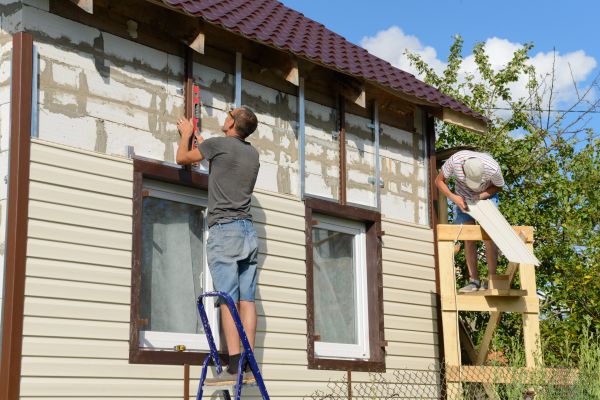 Cost of Handyman Siding Repair in Vallejo