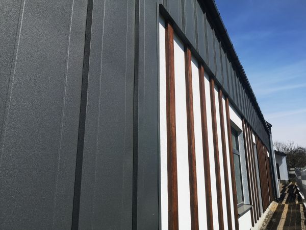 Cost of Metal Cladding Replacement in Vallejo