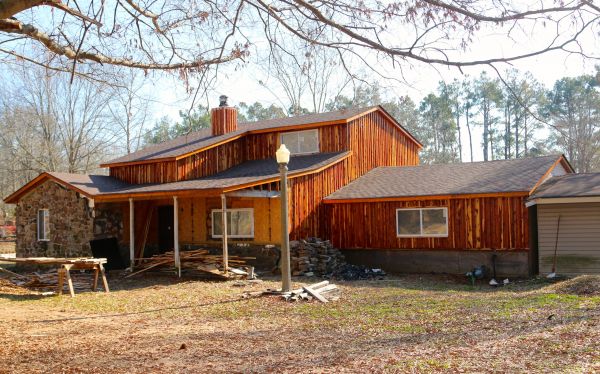 Cost of Rustic Siding Installation in Vallejo